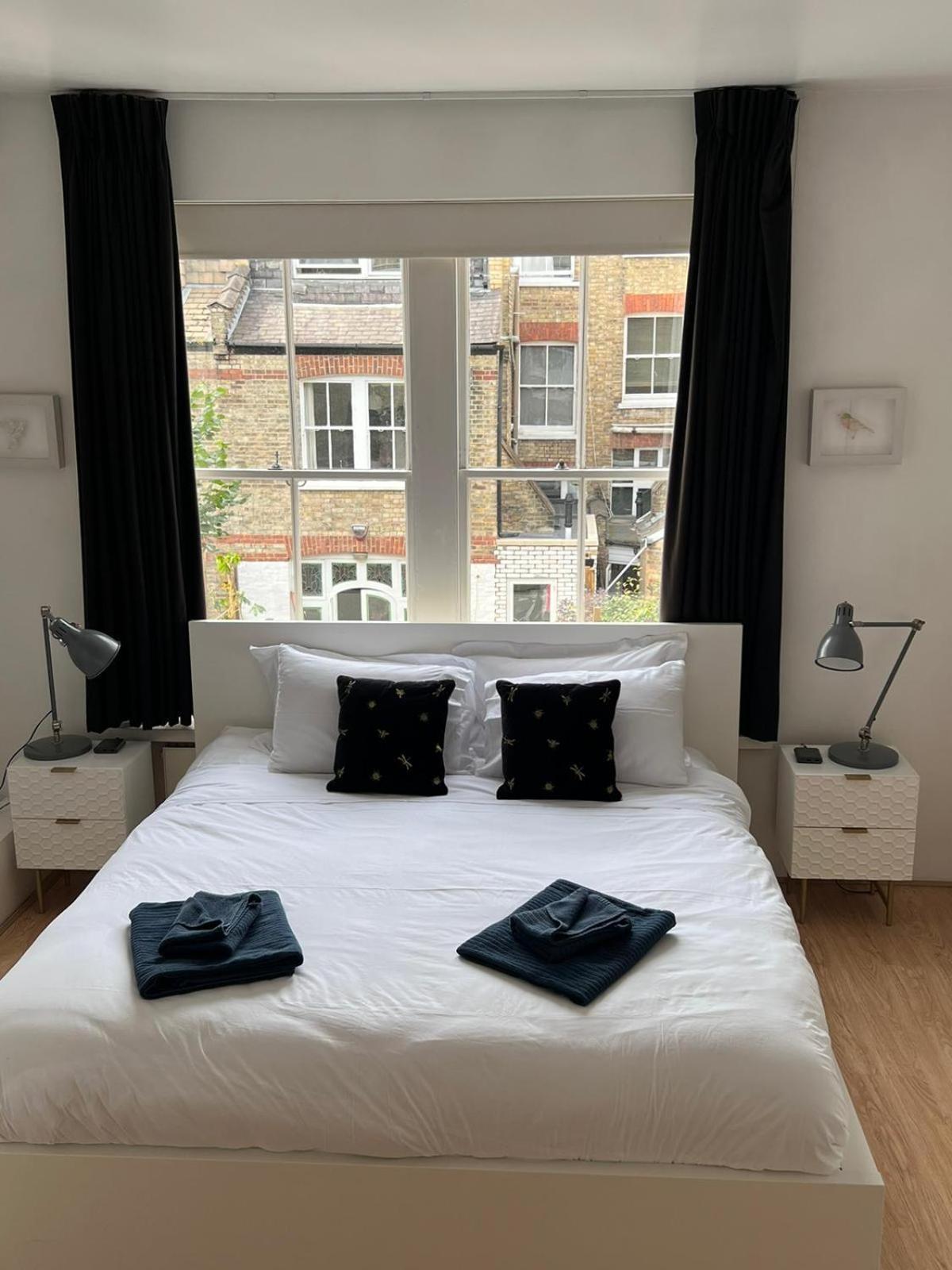 Luxury Apartment In Belsize Park Londra Esterno foto
